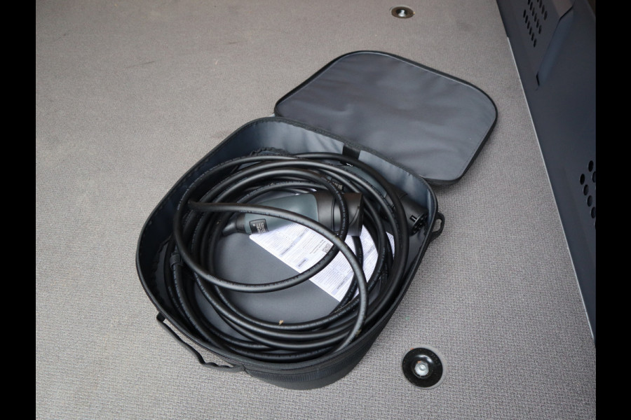 Mercedes-Benz eSprinter 414 Accu 113 kWh WLPT 445 KM AC+DC Snelladen L3H2 Maxi - Trekhaak