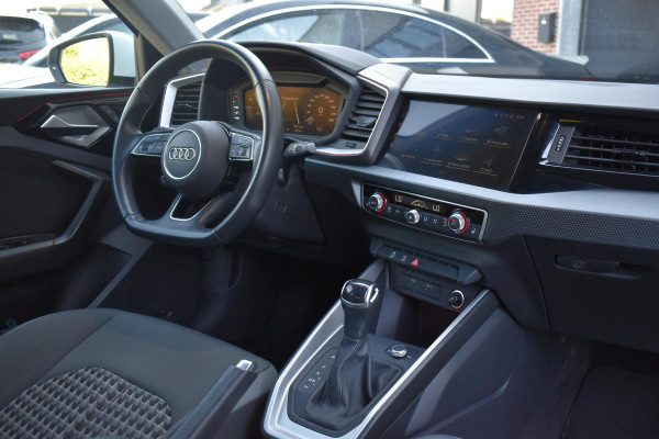 Audi A1 Sportback 35 TFSI S-Line Lane ACC Keyless