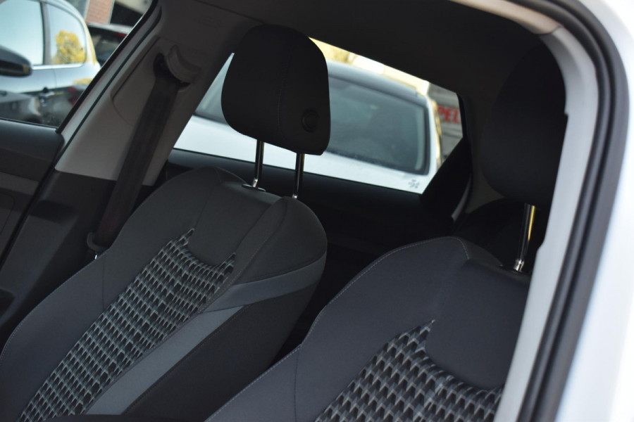 Audi A1 Sportback 35 TFSI S-Line Lane ACC Keyless