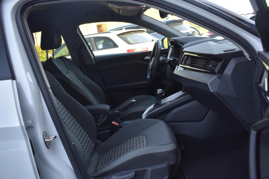 Audi A1 Sportback 35 TFSI S-Line Lane ACC Keyless