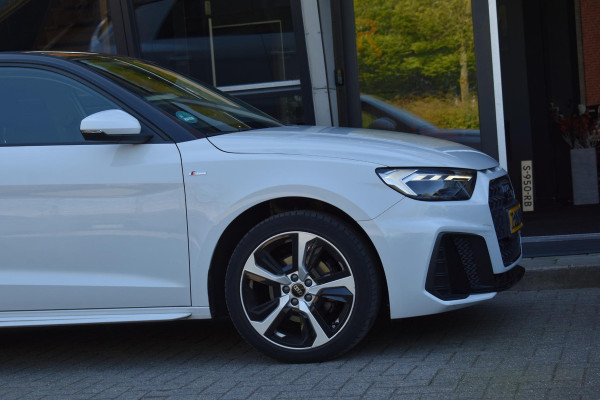 Audi A1 Sportback 35 TFSI S-Line Lane ACC Keyless