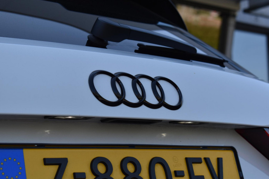 Audi A1 Sportback 35 TFSI S-Line Lane ACC Keyless