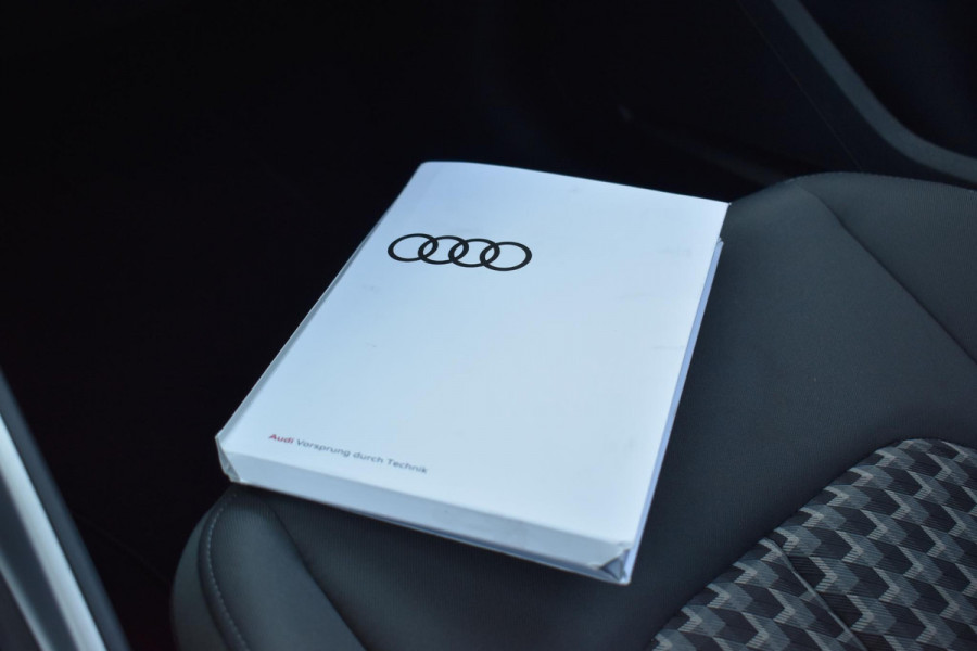 Audi A1 Sportback 35 TFSI S-Line Lane ACC Keyless