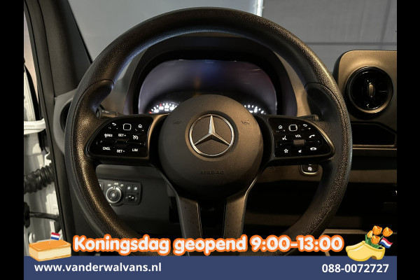 Mercedes-Benz Sprinter 316 CDI 164pk Automaat L3H2 Euro6 Airco | Camera | Navigatie | Apple Carplay Android Auto, Cruisecontrol, Chauffeursstoel, Trekhaak, Parkeersensoren, Stoelverwarming, Bijrijdersbank