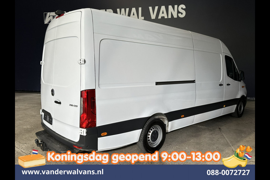Mercedes-Benz Sprinter 316 CDI 164pk Automaat L3H2 Euro6 Airco | Camera | Navigatie | Apple Carplay Android Auto, Cruisecontrol, Chauffeursstoel, Trekhaak, Parkeersensoren, Stoelverwarming, Bijrijdersbank