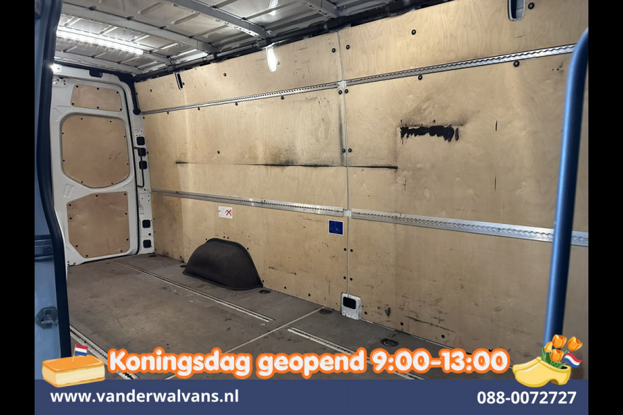 Mercedes-Benz Sprinter 316 CDI 164pk Automaat L3H2 Euro6 Airco | Camera | Navigatie | Apple Carplay Android Auto, Cruisecontrol, Chauffeursstoel, Trekhaak, Parkeersensoren, Stoelverwarming, Bijrijdersbank