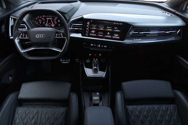 Audi Q4 e-tron 50 quattro S Edition 77 kWh / PANODAK / LEDER / MATRIX / CAMERA / KEYLESS