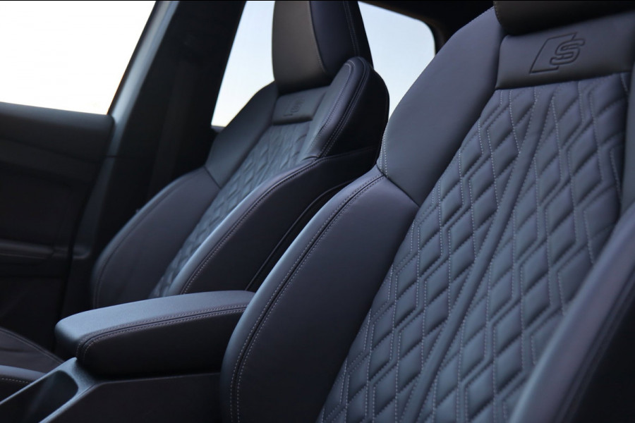 Audi Q4 e-tron 50 quattro S Edition 77 kWh / PANODAK / LEDER / MATRIX / CAMERA / KEYLESS