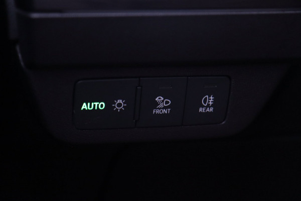 Audi Q4 e-tron 50 quattro S Edition 77 kWh / PANODAK / LEDER / MATRIX / CAMERA / KEYLESS