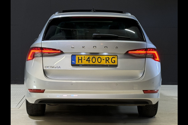 Škoda Octavia Combi 1.5 TSI First Edition | Facelift | Crystal Light | Panoramadak | Trekhaak | Apple Carplay