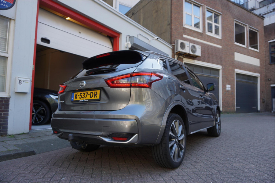Nissan QASHQAI 1.3 DIG-T Tekna + Dynamic | NAPPA LEER | Panoramadak | Trekhaak | BOSE | Memory Pack | Adapieve cruise + Lane departure + Blindspot indicator | NL Auto | Dealer onderhouden