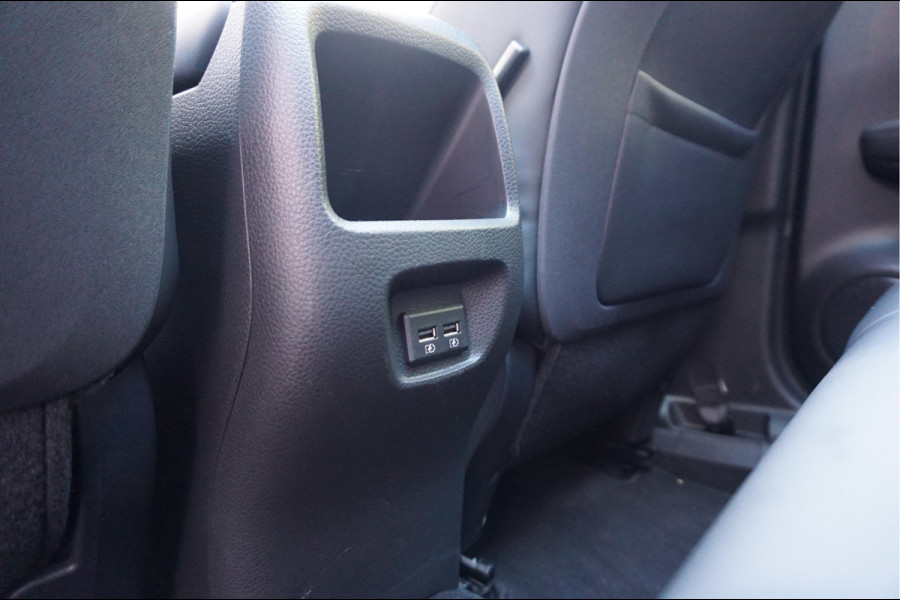 Nissan QASHQAI 1.3 DIG-T Tekna + Dynamic | NAPPA LEER | Panoramadak | Trekhaak | BOSE | Memory Pack | Adapieve cruise + Lane departure + Blindspot indicator | NL Auto | Dealer onderhouden