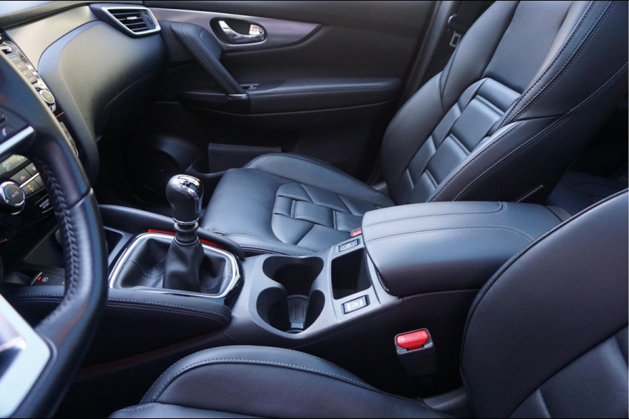 Nissan QASHQAI 1.3 DIG-T Tekna + Dynamic | NAPPA LEER | Panoramadak | Trekhaak | BOSE | Memory Pack | Adapieve cruise + Lane departure + Blindspot indicator | NL Auto | Dealer onderhouden