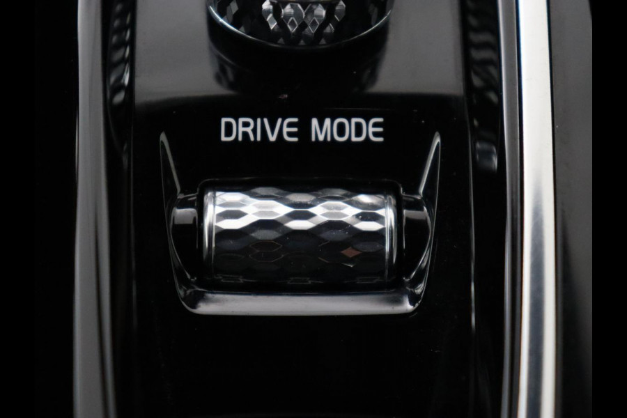 Volvo S90 2.0 T8 AWD Momentum+ | SOH 87,6% | Leder | Stoelverwarming | Adaptive cruise | Carplay | Camera | Memory | Navigatie | Full LED | Park Assist | Climate control | PHEV | Plug In