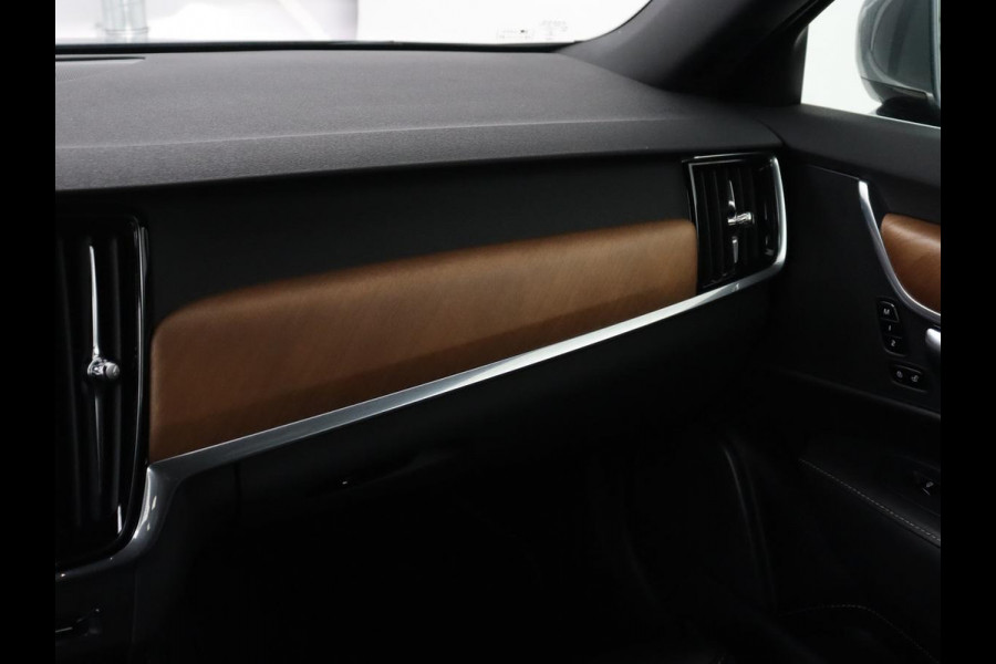 Volvo S90 2.0 T8 AWD Momentum+ | SOH 87,6% | Leder | Stoelverwarming | Adaptive cruise | Carplay | Camera | Memory | Navigatie | Full LED | Park Assist | Climate control | PHEV | Plug In