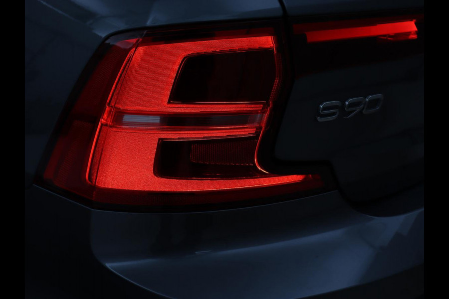 Volvo S90 2.0 T8 AWD Momentum+ | SOH 87,6% | Leder | Stoelverwarming | Adaptive cruise | Carplay | Camera | Memory | Navigatie | Full LED | Park Assist | Climate control | PHEV | Plug In