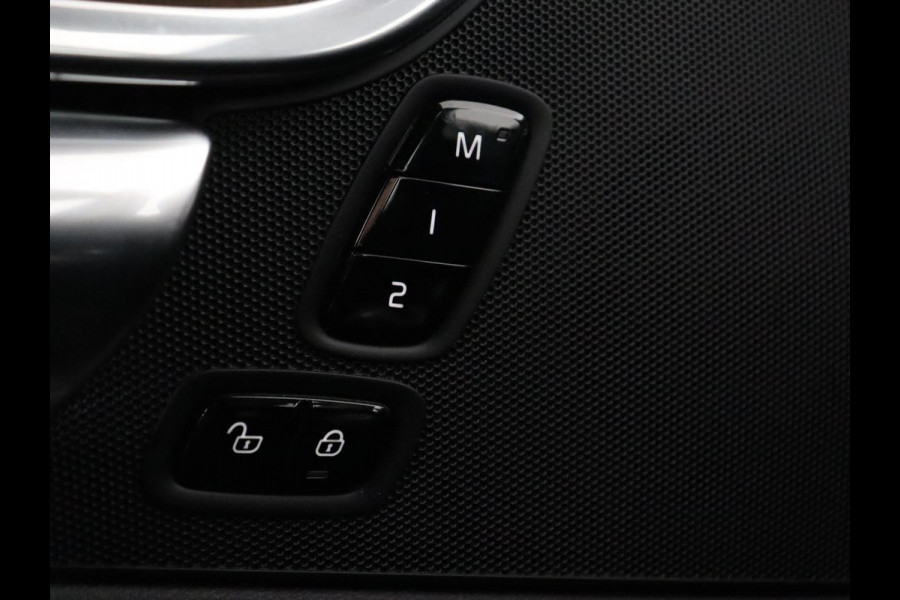 Volvo S90 2.0 T8 AWD Momentum+ | SOH 87,6% | Leder | Stoelverwarming | Adaptive cruise | Carplay | Camera | Memory | Navigatie | Full LED | Park Assist | Climate control | PHEV | Plug In