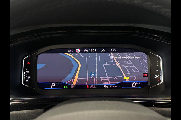 Volkswagen T-Roc 1.5 TSI R-Line Business | PANO | 3x R-LINE | BEATS AUDIO | IQ LIGHTS