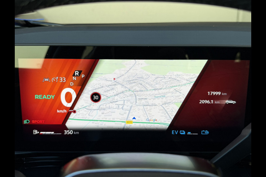 Renault Austral 1.2 E-Tech full hybrid Digital Dash Panorama Camera+Pdc Stoel/stuur verwarming Adapt cruise Carplay
