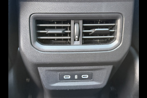 Renault Austral 1.2 E-Tech full hybrid Digital Dash Panorama Camera+Pdc Stoel/stuur verwarming Adapt cruise Carplay