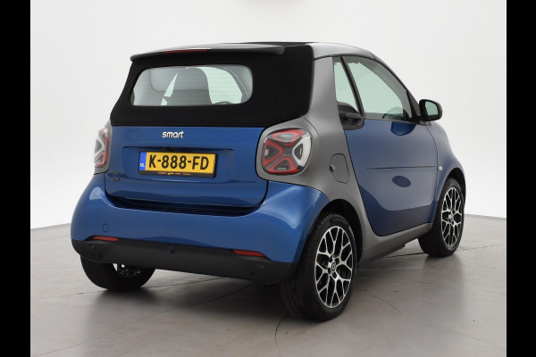 Smart Fortwo cabrio EQ COMFORT PLUS 18 KW + 16 INCH LMV | LEDER | STOELVERW. | CAMERA | NAVIGATIE