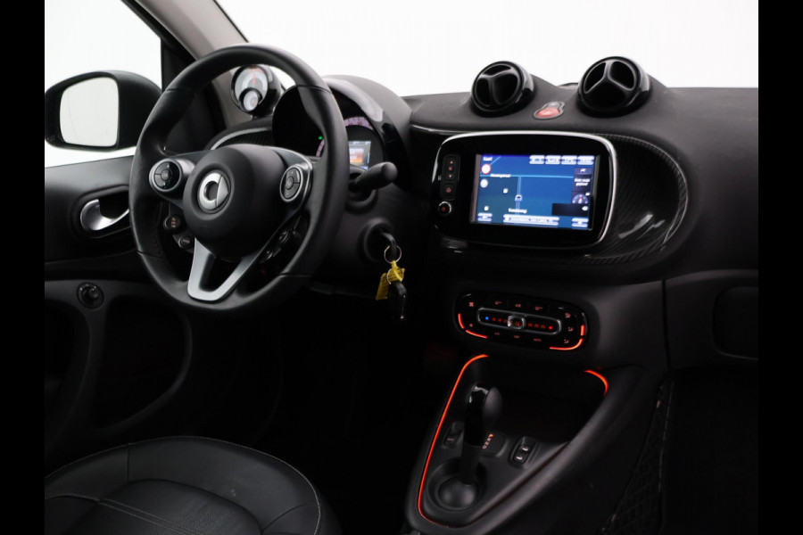Smart Fortwo cabrio EQ COMFORT PLUS 18 KW + 16 INCH LMV | LEDER | STOELVERW. | CAMERA | NAVIGATIE