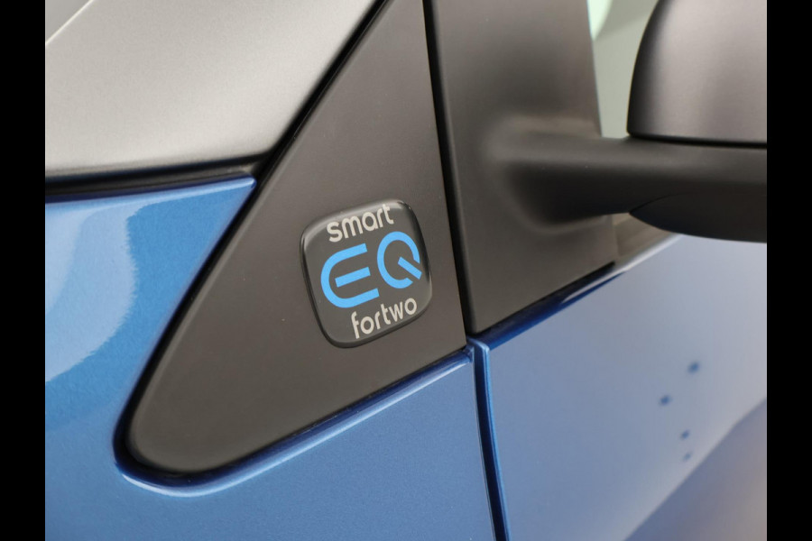 Smart Fortwo cabrio EQ COMFORT PLUS 18 KW + 16 INCH LMV | LEDER | STOELVERW. | CAMERA | NAVIGATIE