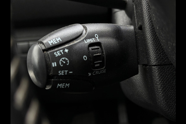 Peugeot 308 1.2 PureTech Allure / Pano / Riem VV