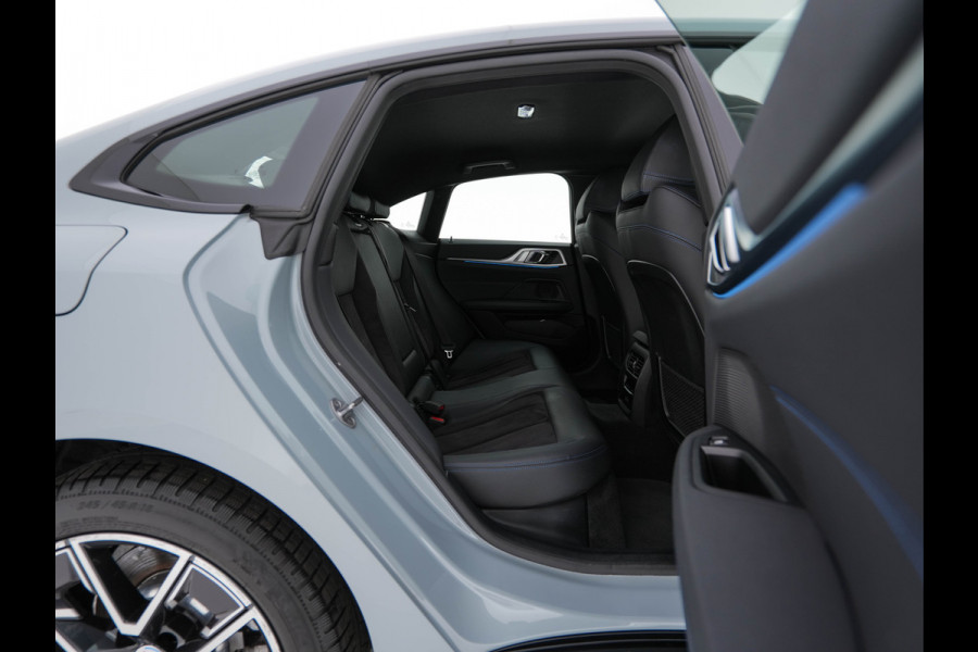 BMW i4 eDrive40 84 kWh M-Sport *M50 JAHRE* [ 3-Fase-11 kW ] {SOH-96%} (INCL-BTW) *LEATHER-ALCANTARA | FULL-LED | ADAPTIVE-CRUISE | HEATED-SPORTSEATS | CAMERA | DAB | DIGI-COCKPIT | NAVI-FULLMAP | AMBIENT-LIGHT | ECC | PDC | CARPLAY | KEYLESS | SHIFTPADDLES | 18