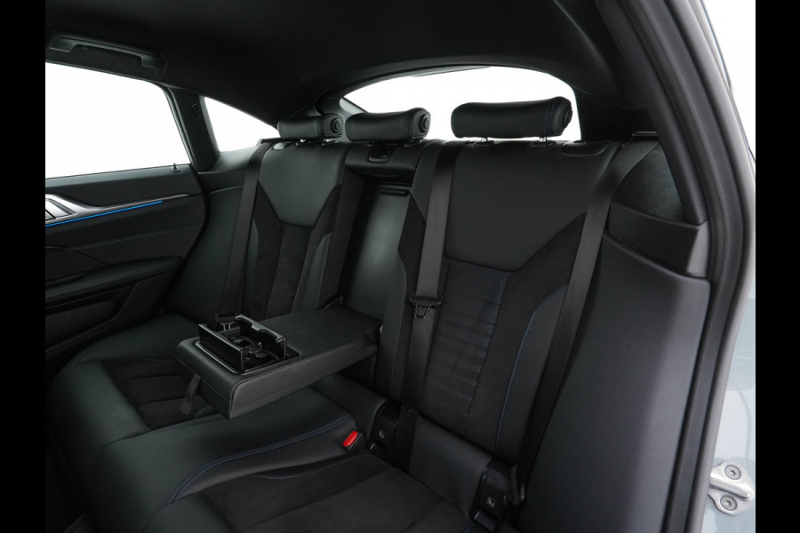 BMW i4 eDrive40 84 kWh M-Sport *M50 JAHRE* [ 3-Fase-11 kW ] {SOH-96%} (INCL-BTW) *LEATHER-ALCANTARA | FULL-LED | ADAPTIVE-CRUISE | HEATED-SPORTSEATS | CAMERA | DAB | DIGI-COCKPIT | NAVI-FULLMAP | AMBIENT-LIGHT | ECC | PDC | CARPLAY | KEYLESS | SHIFTPADDLES | 18