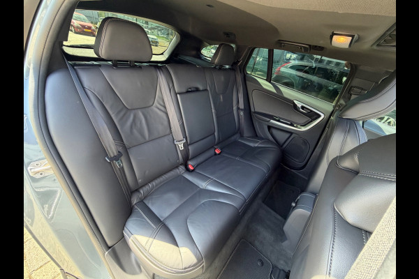 Volvo V60 2.0 T4 Business Sport, R Design, automaat, NAP, Leder