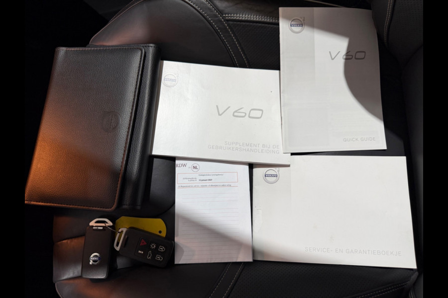 Volvo V60 2.0 T4 Business Sport, R Design, automaat, NAP, Leder