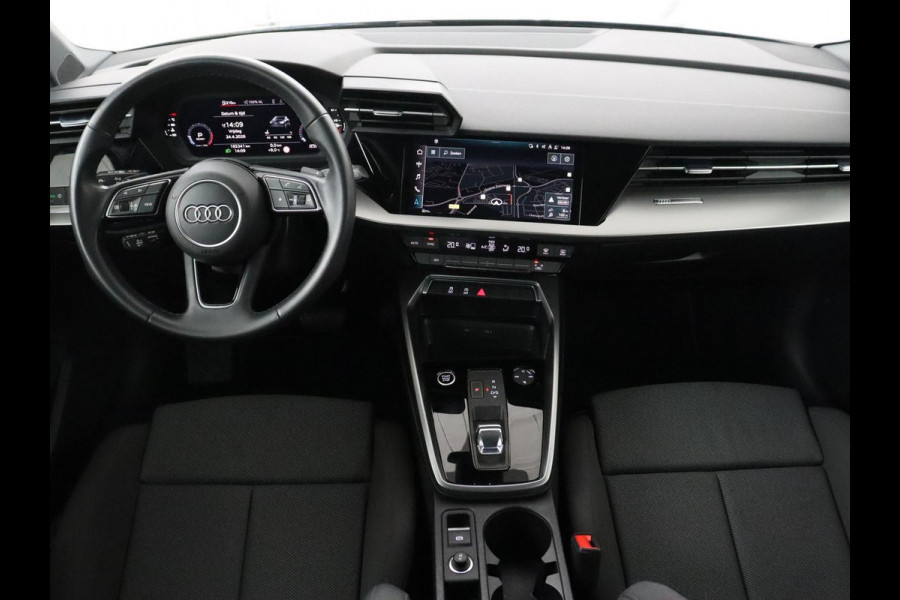 Audi A3 30 TFSI Advanced edition | Sportstoelen | Carplay | Virtual Cockpit | Audi Sound | Navigatie | Full LED | Parkeerhulp | Climate control | Bluetooth | Cruise control | DAB