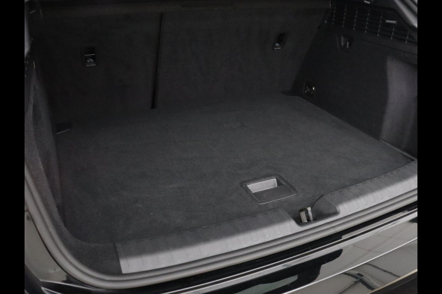 Audi A3 30 TFSI Advanced edition | Sportstoelen | Carplay | Virtual Cockpit | Audi Sound | Navigatie | Full LED | Parkeerhulp | Climate control | Bluetooth | Cruise control | DAB