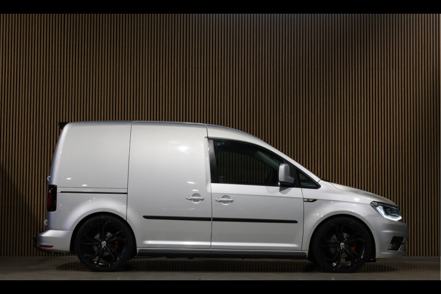 Volkswagen Caddy 2.0 TDI 185 PK DSG R-Line | Camera | CarPlay | Alarm | ACC | Lane Assist | Trekhaak | Navigatie | PDC | DAB | Nieuwe APK | NAP Logisch