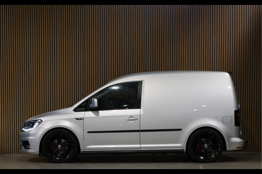 Volkswagen Caddy 2.0 TDI 185 PK DSG R-Line | Camera | CarPlay | Alarm | ACC | Lane Assist | Trekhaak | Navigatie | PDC | DAB | Nieuwe APK | NAP Logisch