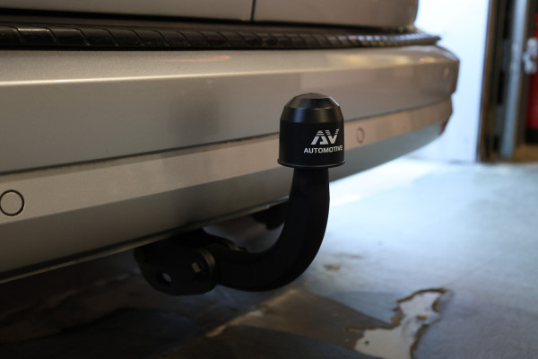 Volkswagen Caddy 2.0 TDI 185 PK DSG R-Line | Camera | CarPlay | Alarm | ACC | Lane Assist | Trekhaak | Navigatie | PDC | DAB | Nieuwe APK | NAP Logisch