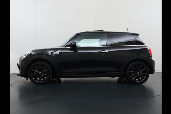 MINI Electric Yours 33 kWh SOH 100% | SUPER COMPLEET UITGEVOERD| PANO | HARMAN KARDON | STOELVERWARMING| HEAD-UP DISPLAY| ACHTERUITRIJCAMERA|