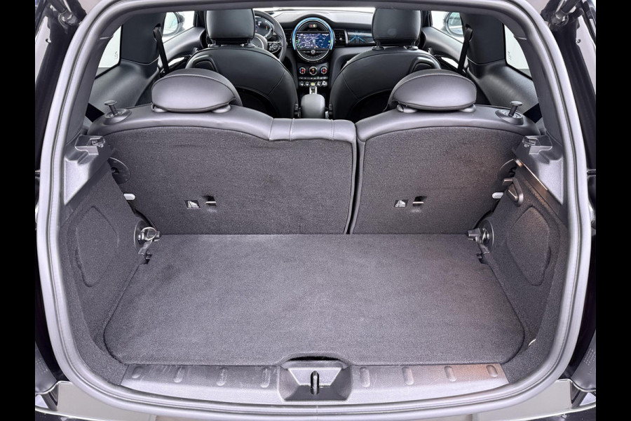 MINI Electric Yours 33 kWh SOH 100% | SUPER COMPLEET UITGEVOERD| PANO | HARMAN KARDON | STOELVERWARMING| HEAD-UP DISPLAY| ACHTERUITRIJCAMERA|