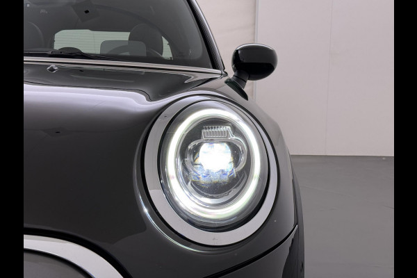 MINI Electric Yours 33 kWh SOH 100% | SUPER COMPLEET UITGEVOERD| PANO | HARMAN KARDON | STOELVERWARMING| HEAD-UP DISPLAY| ACHTERUITRIJCAMERA|