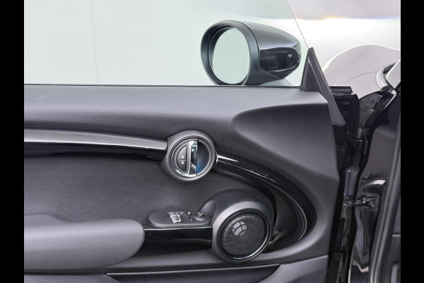 MINI Electric Yours 33 kWh SOH 100% | SUPER COMPLEET UITGEVOERD| PANO | HARMAN KARDON | STOELVERWARMING| HEAD-UP DISPLAY| ACHTERUITRIJCAMERA|