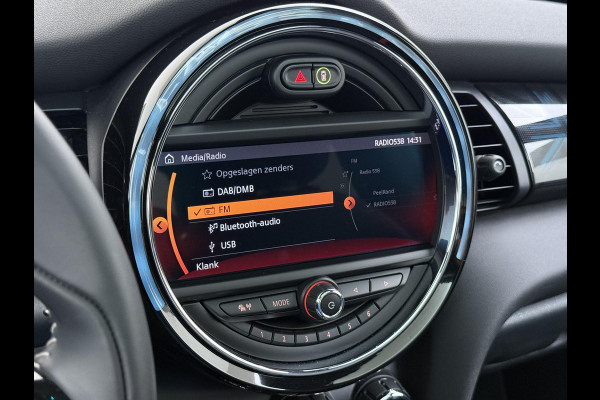 MINI Electric Yours 33 kWh SOH 100% | SUPER COMPLEET UITGEVOERD| PANO | HARMAN KARDON | STOELVERWARMING| HEAD-UP DISPLAY| ACHTERUITRIJCAMERA|