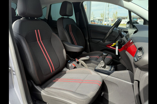 Opel Crossland 1.2 Turbo GS Line | Camera | Cruise control | Apple carplay/Android Auto | Airco