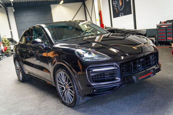 Porsche Cayenne Coupé 3.0 E-Hybrid | Softclose | Luchtvering | Bose | Panorama