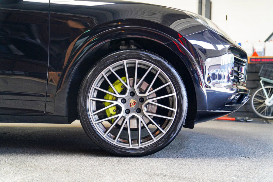 Porsche Cayenne Coupé 3.0 E-Hybrid | Softclose | Luchtvering | Bose | Panorama
