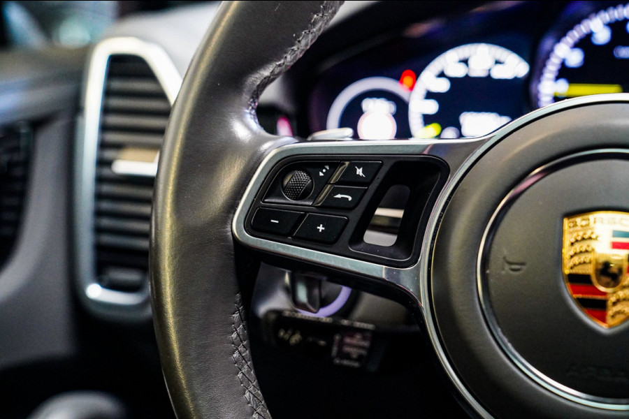 Porsche Cayenne Coupé 3.0 E-Hybrid | Softclose | Luchtvering | Bose | Panorama