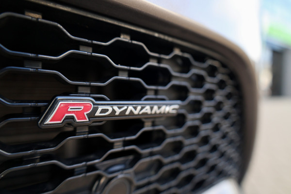 Land Rover Range Rover Evoque 1.5 P300e AWD R-Dynamic HSE | BTW | PANO | MEMORY | HUD | STOEL/STUURVERW | LEDER | CARPLAY | DODE HOEK |