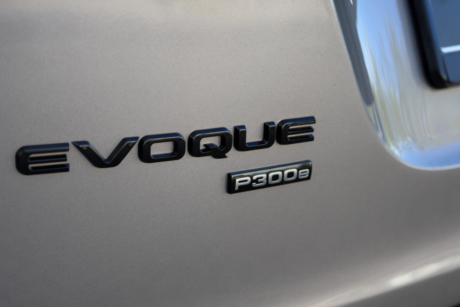 Land Rover Range Rover Evoque 1.5 P300e AWD R-Dynamic HSE | BTW | PANO | MEMORY | HUD | STOEL/STUURVERW | LEDER | CARPLAY | DODE HOEK |