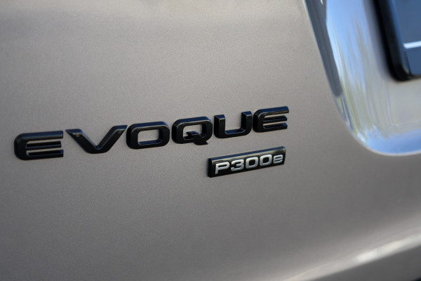 Land Rover Range Rover Evoque 1.5 P300e AWD R-Dynamic HSE | BTW | PANO | MEMORY | HUD | STOEL/STUURVERW | LEDER | CARPLAY | DODE HOEK |
