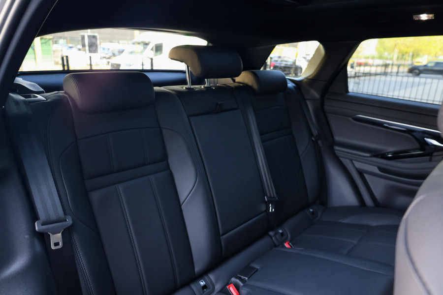 Land Rover Range Rover Evoque 1.5 P300e AWD R-Dynamic HSE | BTW | PANO | MEMORY | HUD | STOEL/STUURVERW | LEDER | CARPLAY | DODE HOEK |